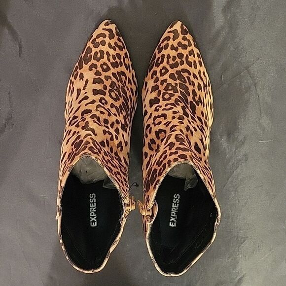 BRAND NEW EXPRESS LEOPARD PRINT SUEDE POINTED TOE WOMEN"S BOOT - Picture 10 of 16
